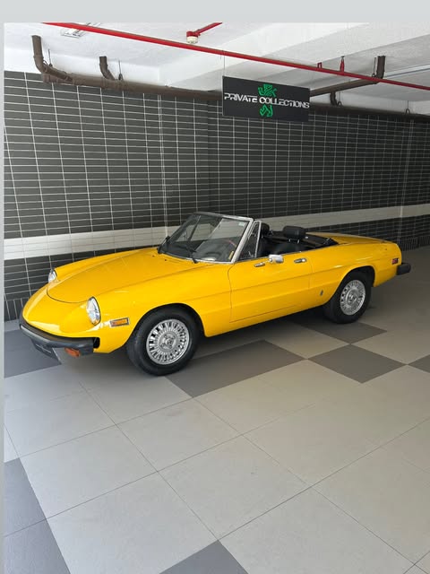 ALFA ROMEO 2000 SPIDER - Imagem 1