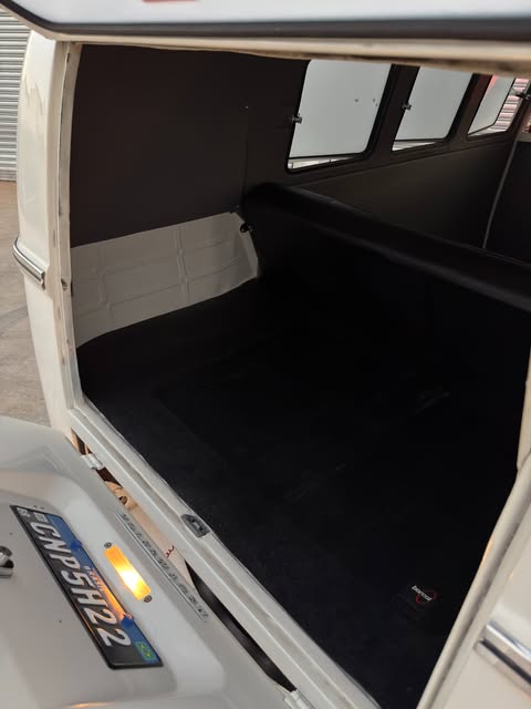 VOLKSWAGEN KOMBI AMBULÂNCIA - Imagem 15
