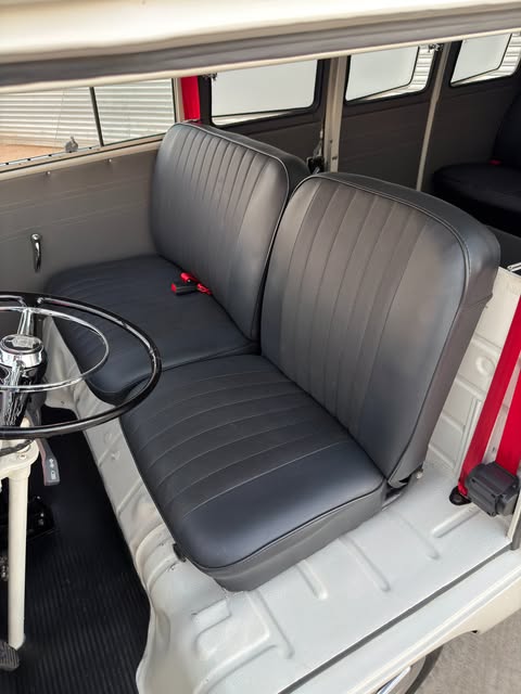 VOLKSWAGEN KOMBI AMBULÂNCIA - Imagem 20