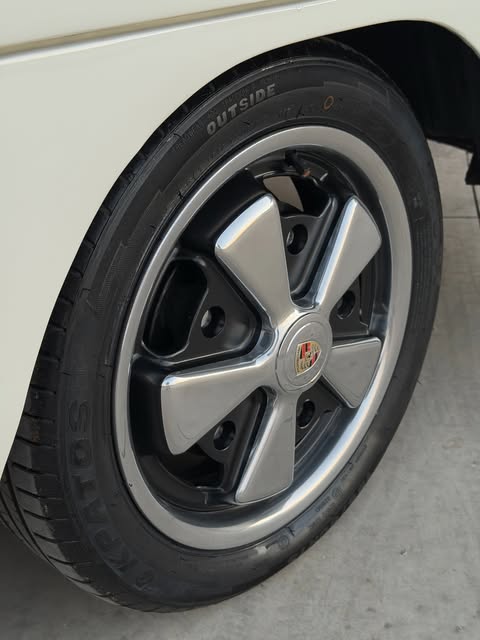 VOLKSWAGEN KOMBI AMBULÂNCIA - Imagem 8