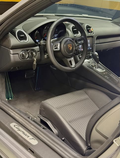 PORSCHE CAYMAN T - Imagem 8