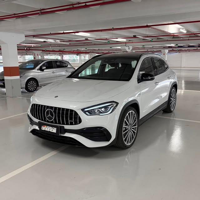 MERCEDES-BENZ GLA 35 AMG - Imagem 2