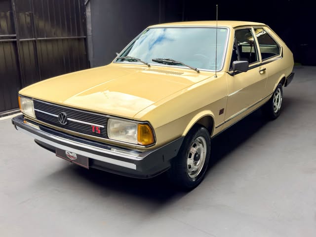 VOLKSWAGEN PASSAT TS - Imagem 1