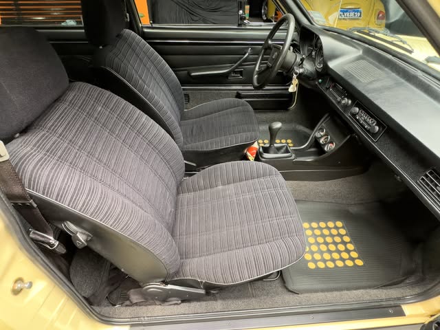 VOLKSWAGEN PASSAT TS - Imagem 10
