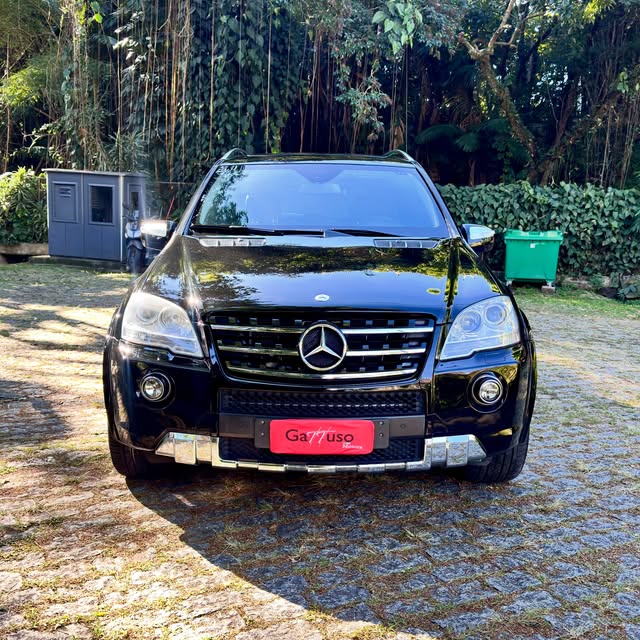MERCEDES-BENZ ML 63 AMG - Imagem 2