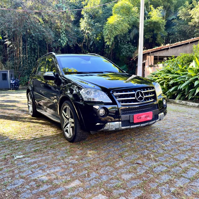 MERCEDES-BENZ ML 63 AMG - Imagem 3