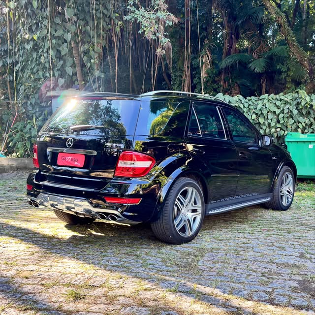 MERCEDES-BENZ ML 63 AMG - Imagem 5