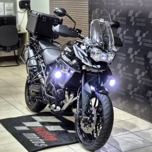TRIUMPH TIGER XR - Imagem 2