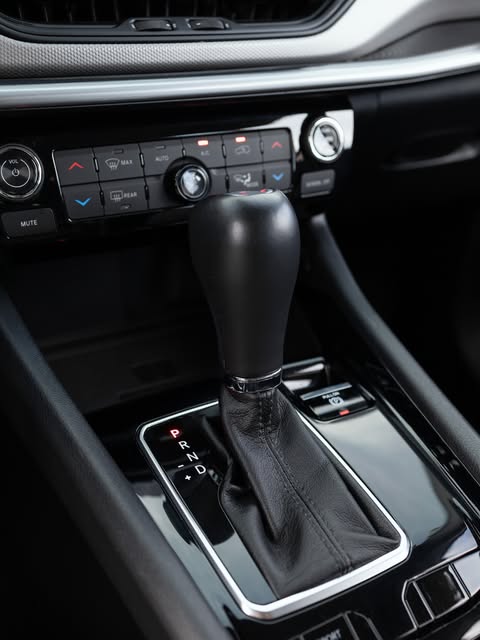 JEEP COMPASS LONGITUDE T270 TURBO FLEX AT6 - Imagem 15