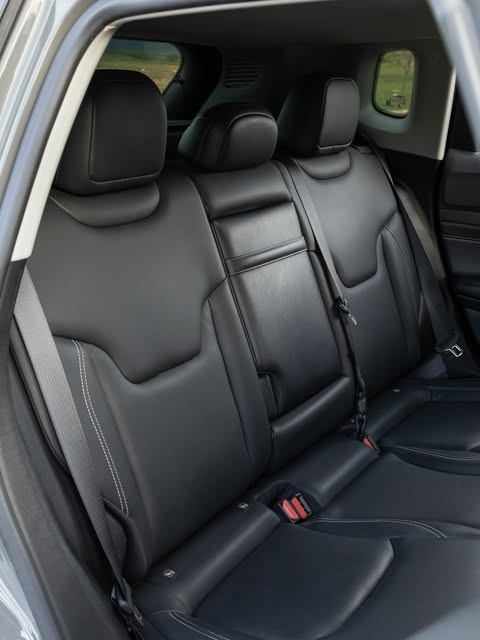 JEEP COMPASS LONGITUDE T270 TURBO FLEX AT6 - Imagem 4