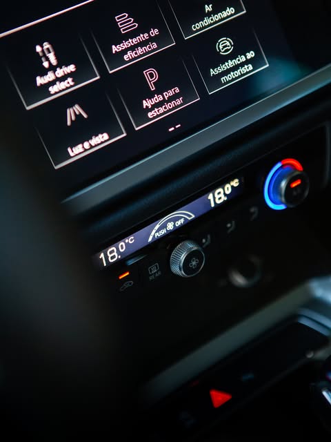 AUDI Q3 PERFORMANCE 40 TFSI QUATTRO - Imagem 14