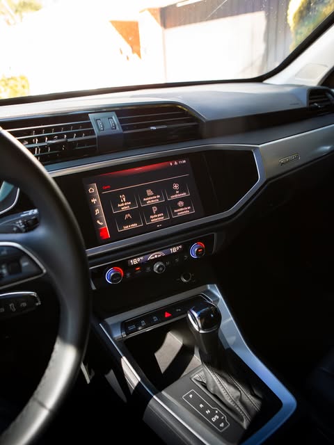 AUDI Q3 PERFORMANCE 40 TFSI QUATTRO - Imagem 17