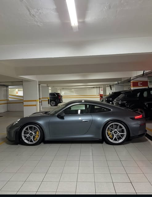 PORSCHE 911 GT3 TOURING - Imagem 14