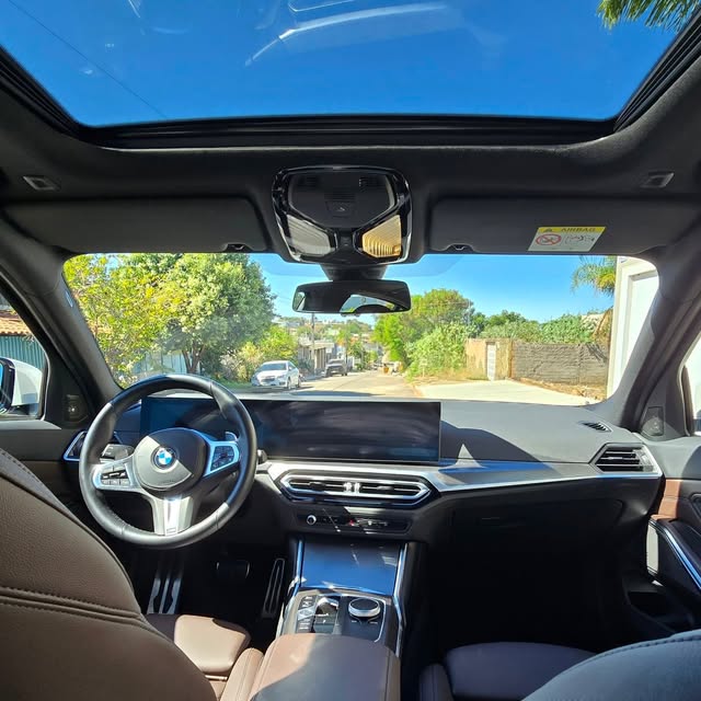 BMW 320I M SPORT - Imagem 8