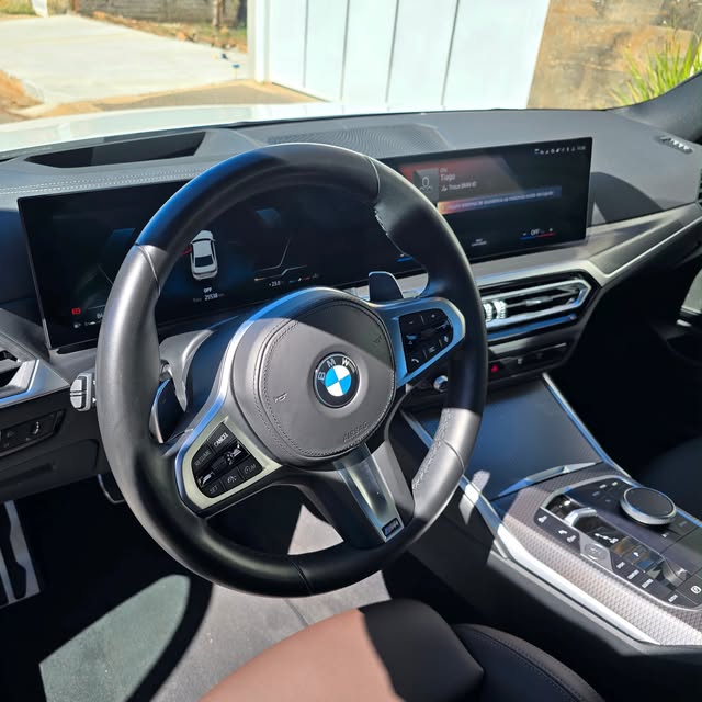 BMW 320I M SPORT - Imagem 9
