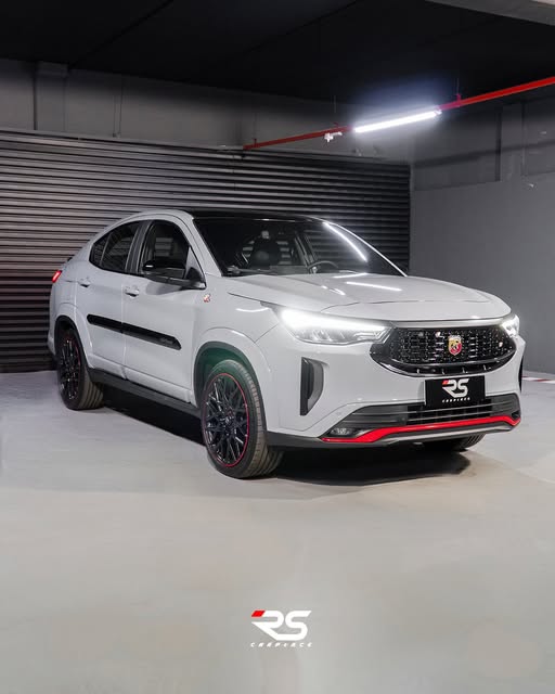 FIAT FASTBACK ABARTH - Imagem 6