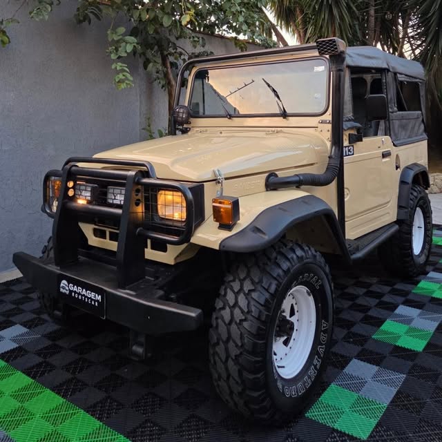 TOYOTA BANDEIRANTE - Imagem 1