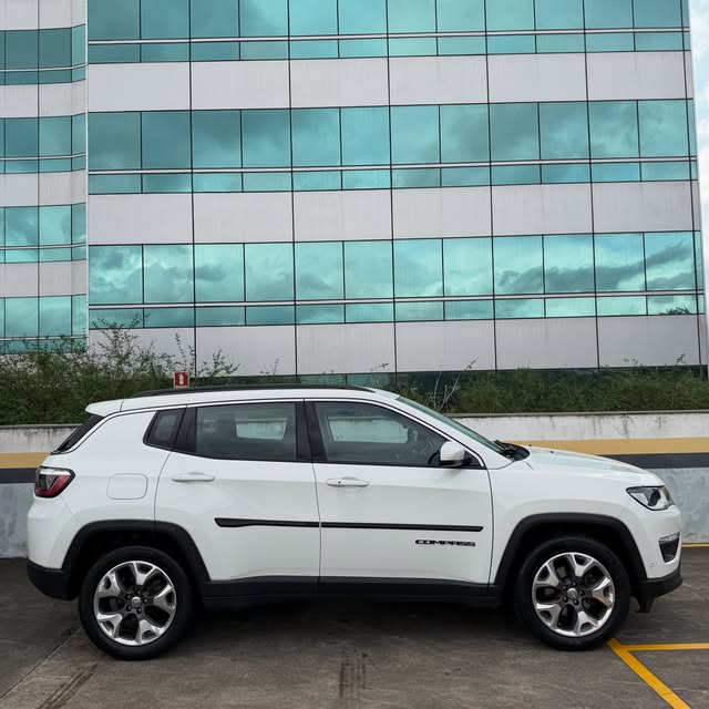 JEEP COMPASS LONGITUDE - Imagem 4