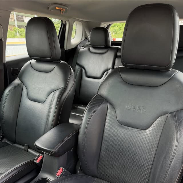 JEEP COMPASS LONGITUDE - Imagem 10