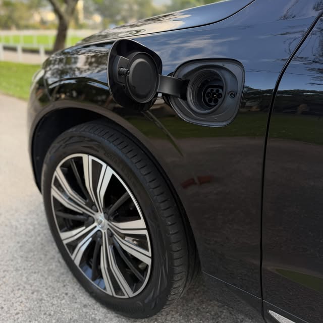 VOLVO XC60 T8 INSCRIPTION HYBRID - Imagem 10