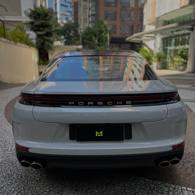 PORSCHE PANAMERA 4 E-HYBRID - Imagem 5