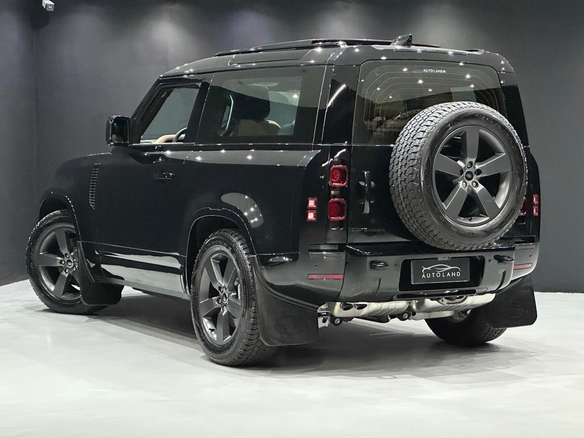 LAND ROVER DEFENDER 90X- DYNAMIC HSE AWD - Imagem 3