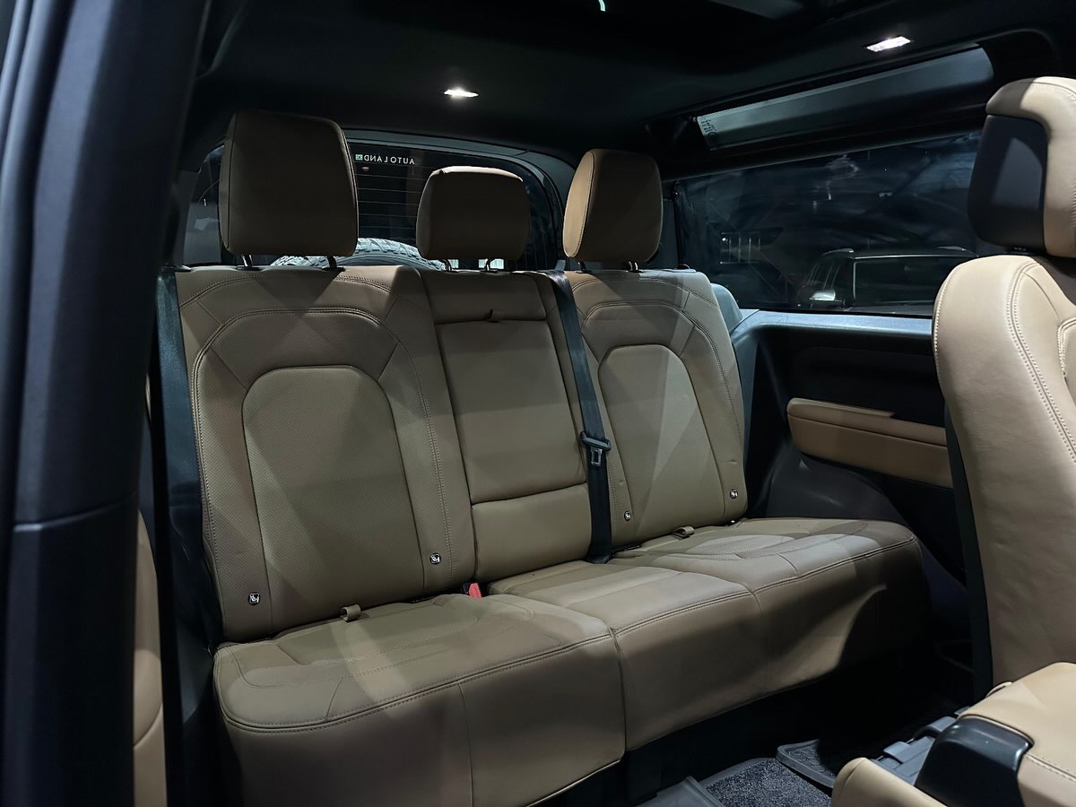 LAND ROVER DEFENDER 90X- DYNAMIC HSE AWD - Imagem 8