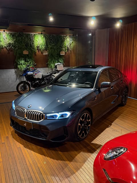BMW 320 M SPORT - Imagem 1
