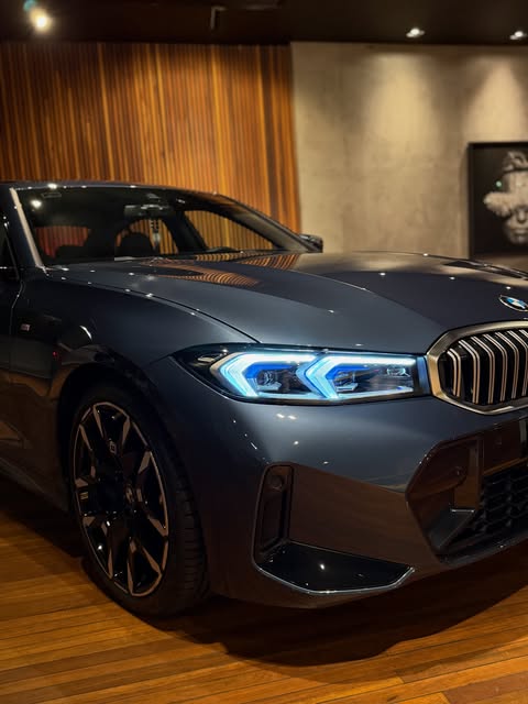 BMW 320 M SPORT - Imagem 7