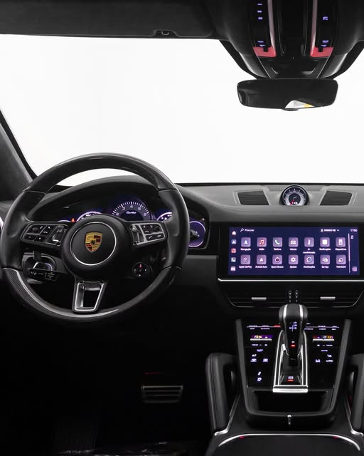 PORSCHE CAYENNE COUPE TURBO - Imagem 3