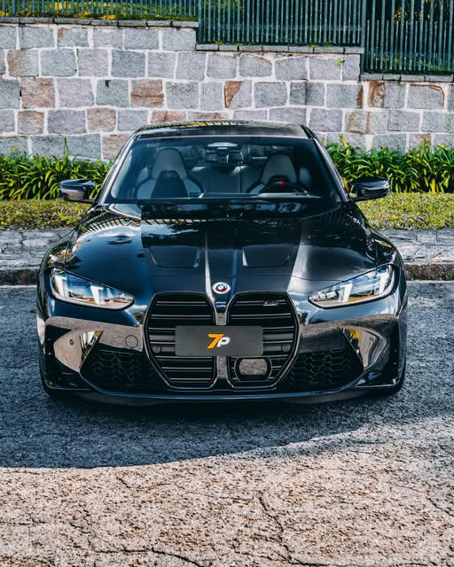 BMW M3 COMPETITION - Imagem 7