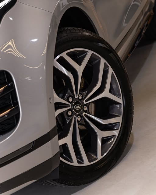 LAND ROVER EVOQUE SI4 HSE R-DYNAMIC - Imagem 3