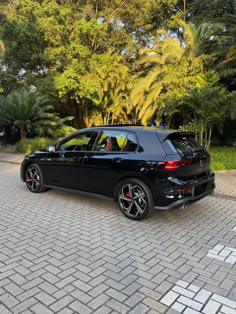 VOLKSWAGEN GOLF GTI - Imagem 6