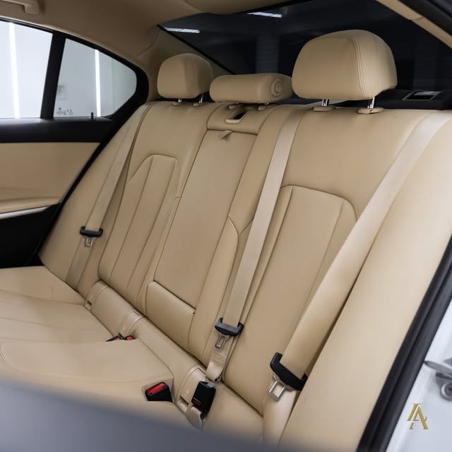 BMW 320I GP - Imagem 7