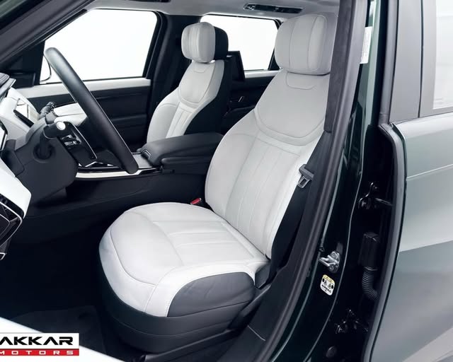 LAND ROVER SPORT AUTOBIOGRAPHY P550E - Imagem 3
