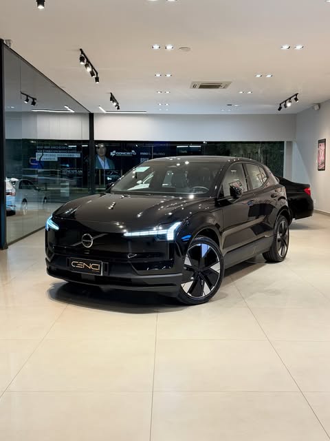VOLVO EX30 ULTRA E60 - Imagem 1