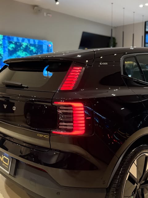 VOLVO EX30 ULTRA E60 - Imagem 6