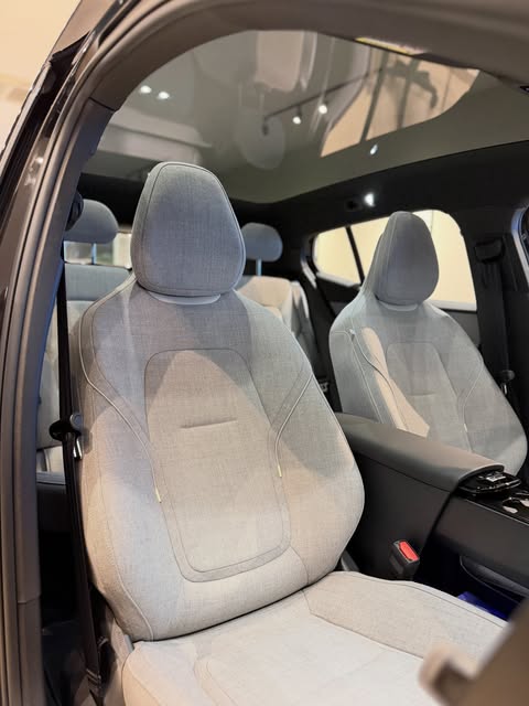 VOLVO EX30 ULTRA E60 - Imagem 10