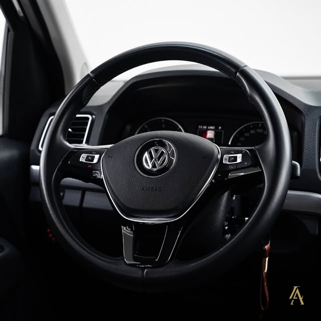 VOLKSWAGEN AMAROK HIGHLINE - Imagem 13
