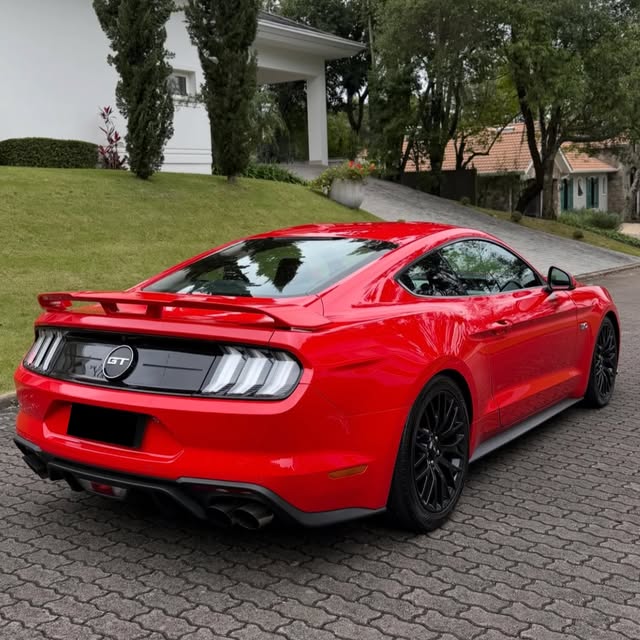 FORD MUSTANG GT PREMIUM - Imagem 2