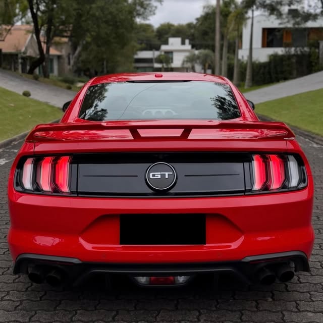 FORD MUSTANG GT PREMIUM - Imagem 6