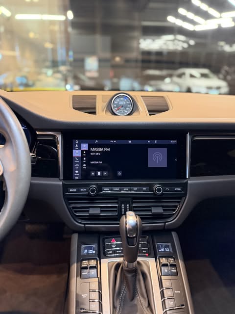 PORSCHE MACAN 2.0T - Imagem 13