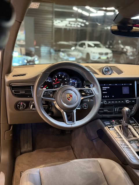 PORSCHE MACAN 2.0T - Imagem 5
