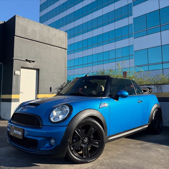 MINI COOPER S CABRIO - Imagem 3