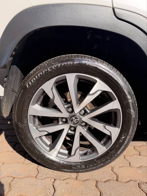 TOYOTA COROLLA CROSS XRE - Imagem 8