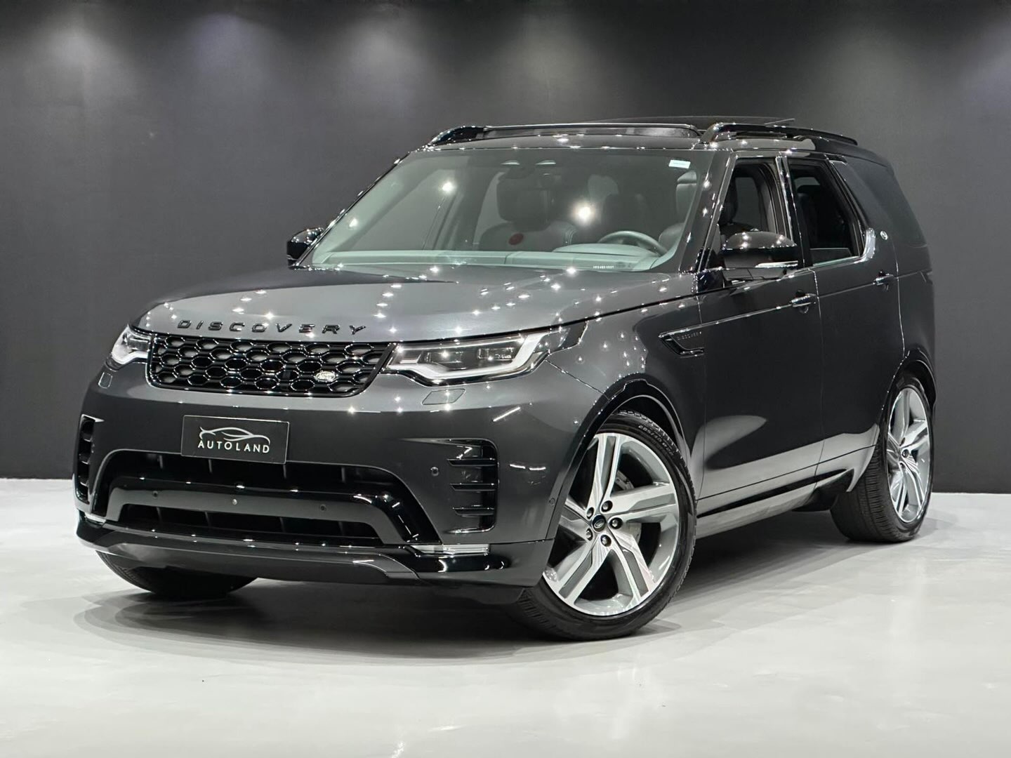 LAND ROVER DISCOVERY METROPOLITAN EDITION - Imagem 3