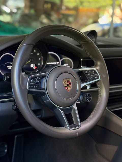 PORSCHE PANAMERA 4 E-HYBRID SPORT TURISMO - Imagem 5