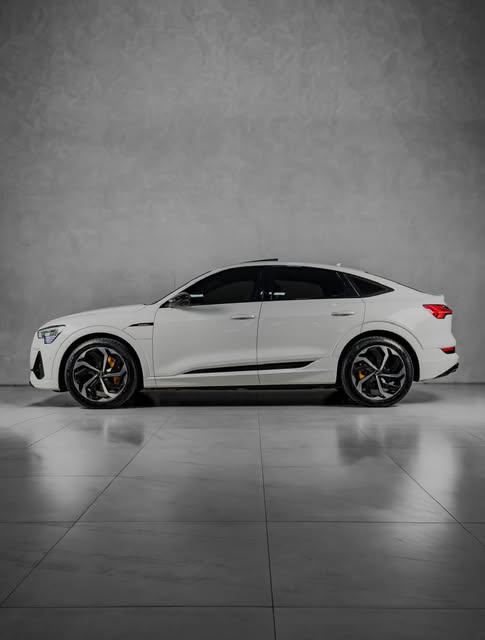 AUDI E-TRON - Imagem 3
