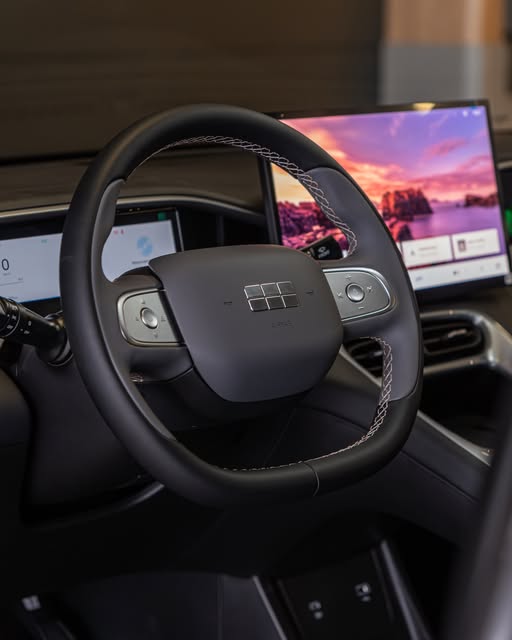 GEELY EX2 - Imagem 9
