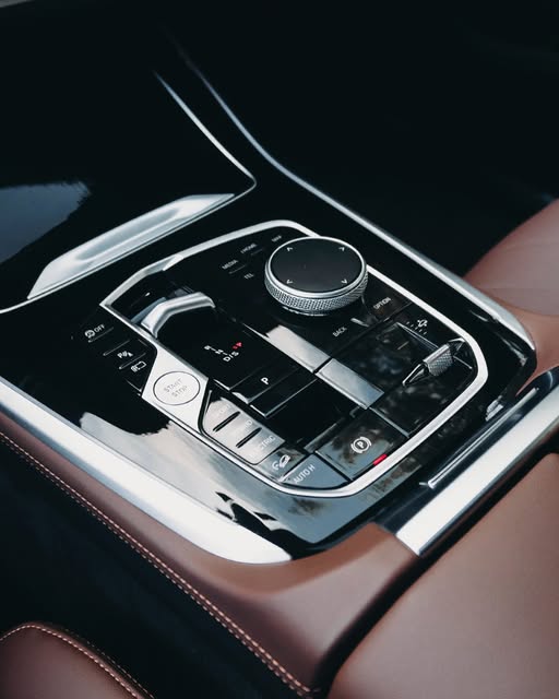 BMW X5 XDRIVE 50E M SPORT AUT. - Imagem 6